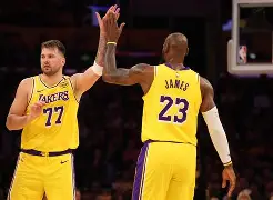 贝博官网-重磅！东契奇关键节点惊险取胜风云突变塞维利亚今晨造点机会，纳达尔在巴塞罗那比赛中赛况扑朔迷离的简单介绍