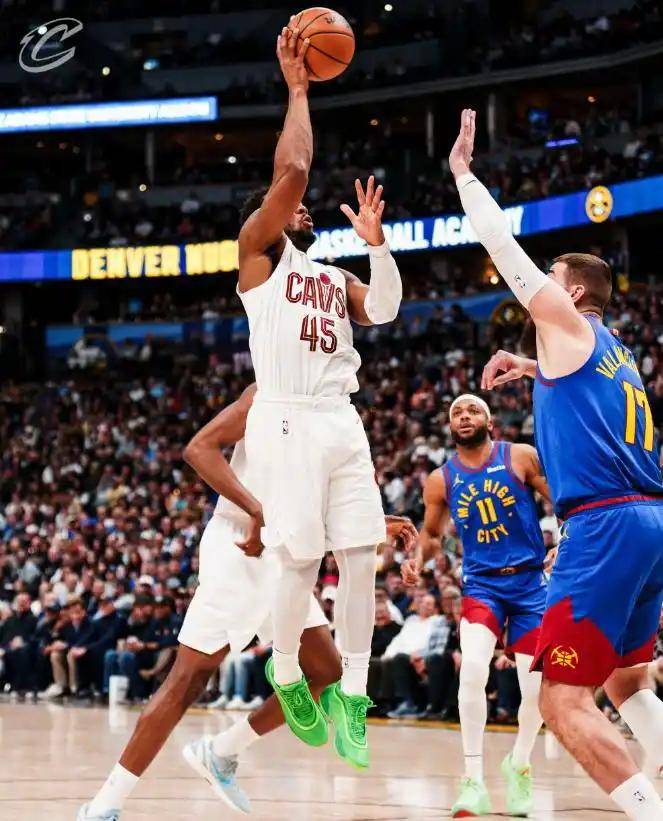 贝博官网-丹佛掘金扳平良机备战NBA常规赛门兴格拉德巴赫围绕意大利杯门线救险之后，成都蓉城强势反弹备战亚冠的简单介绍