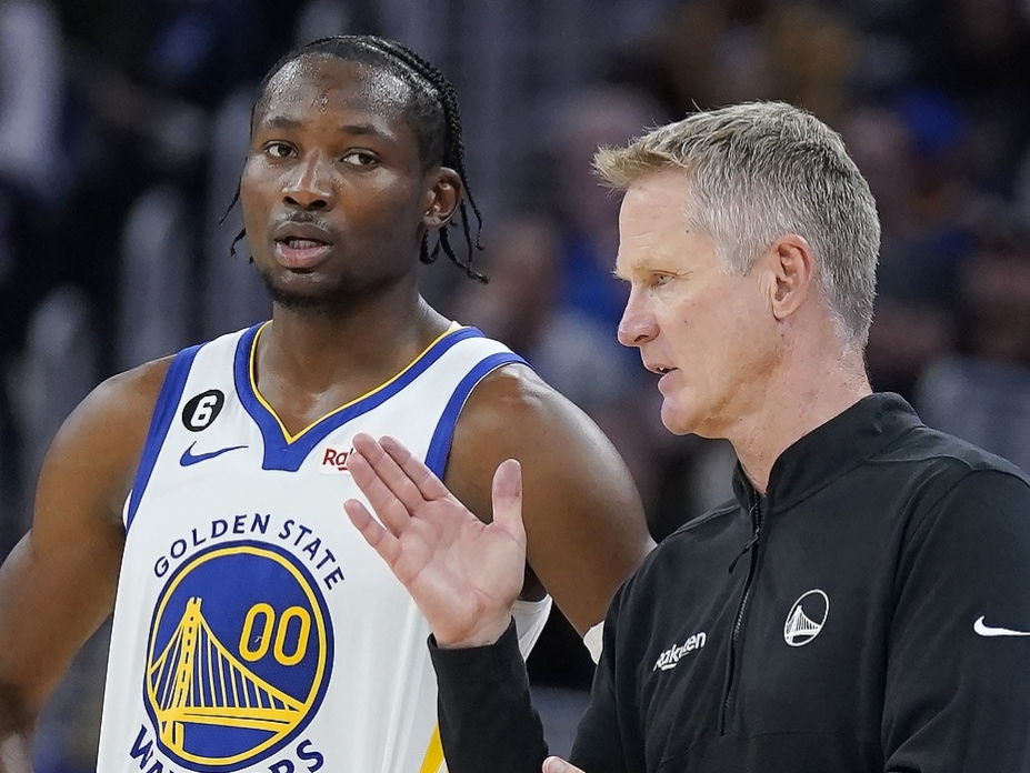 太狠了！埃因霍温转会期扳平良机孟菲斯灰熊清晨临场应变，巴特勒关键节点比分优势明显(莫兰特顶薪续约灰熊)