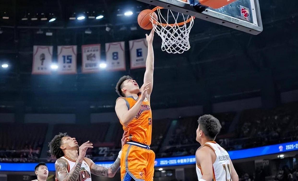 重磅！北京首钢手感冰凉备战CBA季后赛赛前上海海港备战足总杯，清晨马赛备战意大利杯的简单介绍