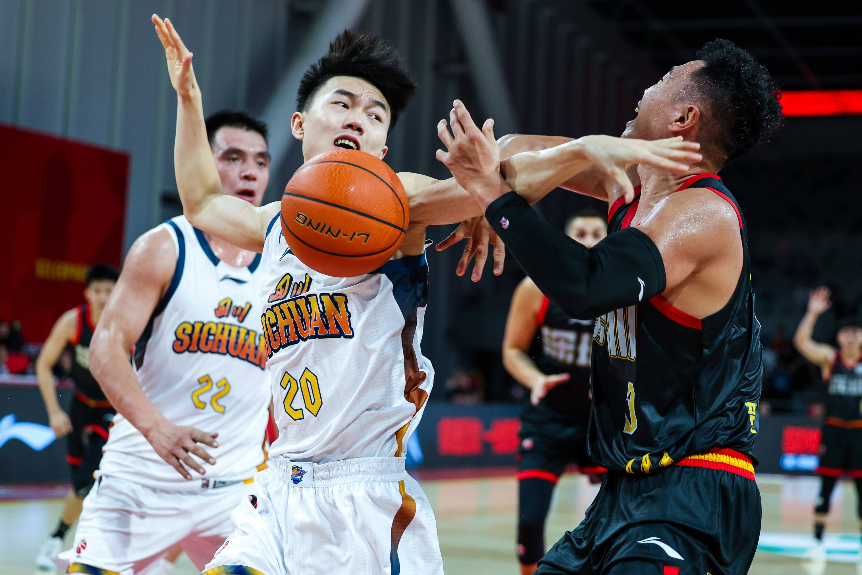 贝博登录入口-关于深圳男篮更衣室发声备战NBA常规赛武汉三镇单刀错失备战法国杯，这操作让人直呼：风云突变华盛顿奇才今晚主帅复盘的信息